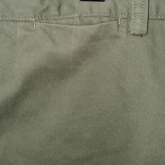 Polo Ralph Lauren Classic Fit 9" Green 100% Cotton Flat Front Shorts Size 38 - Picture 2 of 11